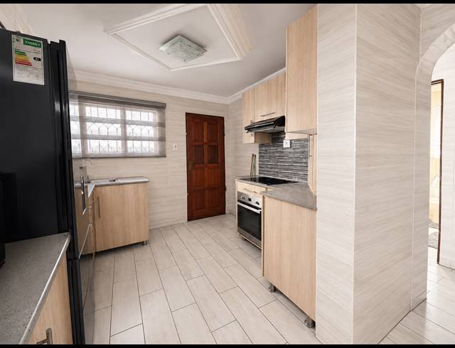3 BEDROOM HOUSE FOR SALE IN SEBOKENG ZONE 17